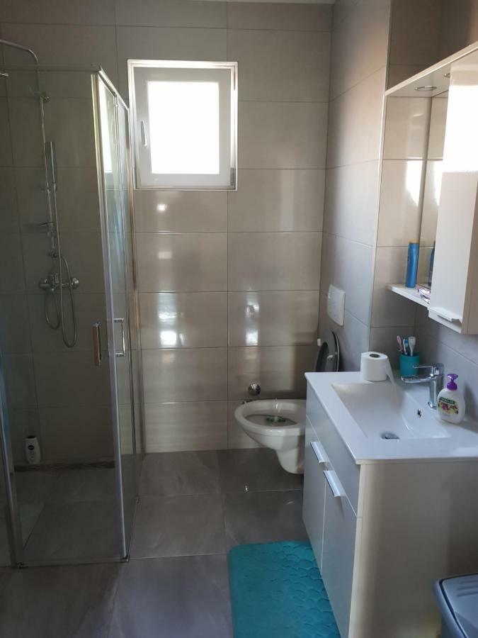 Apartman Niko Malinska Exterior foto
